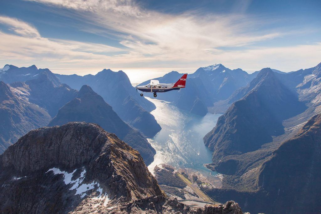 fixed wing, milford sound scenic flights