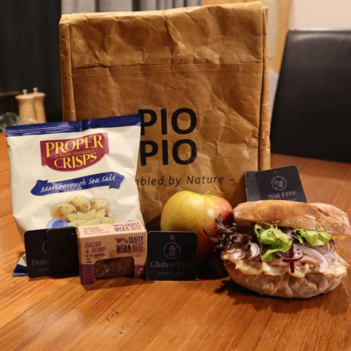 Onboard lunch purchase